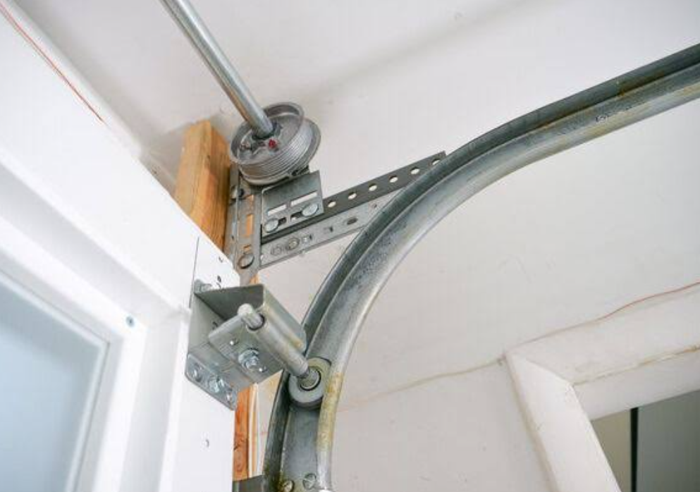 Off-Track Garage Door Realignment & Cable Repair Boca Del Mar FL